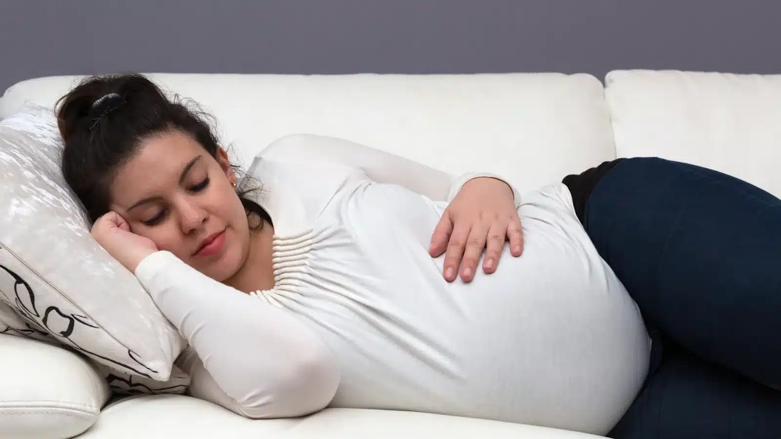How Sleep Shifts Through Each Trimester 